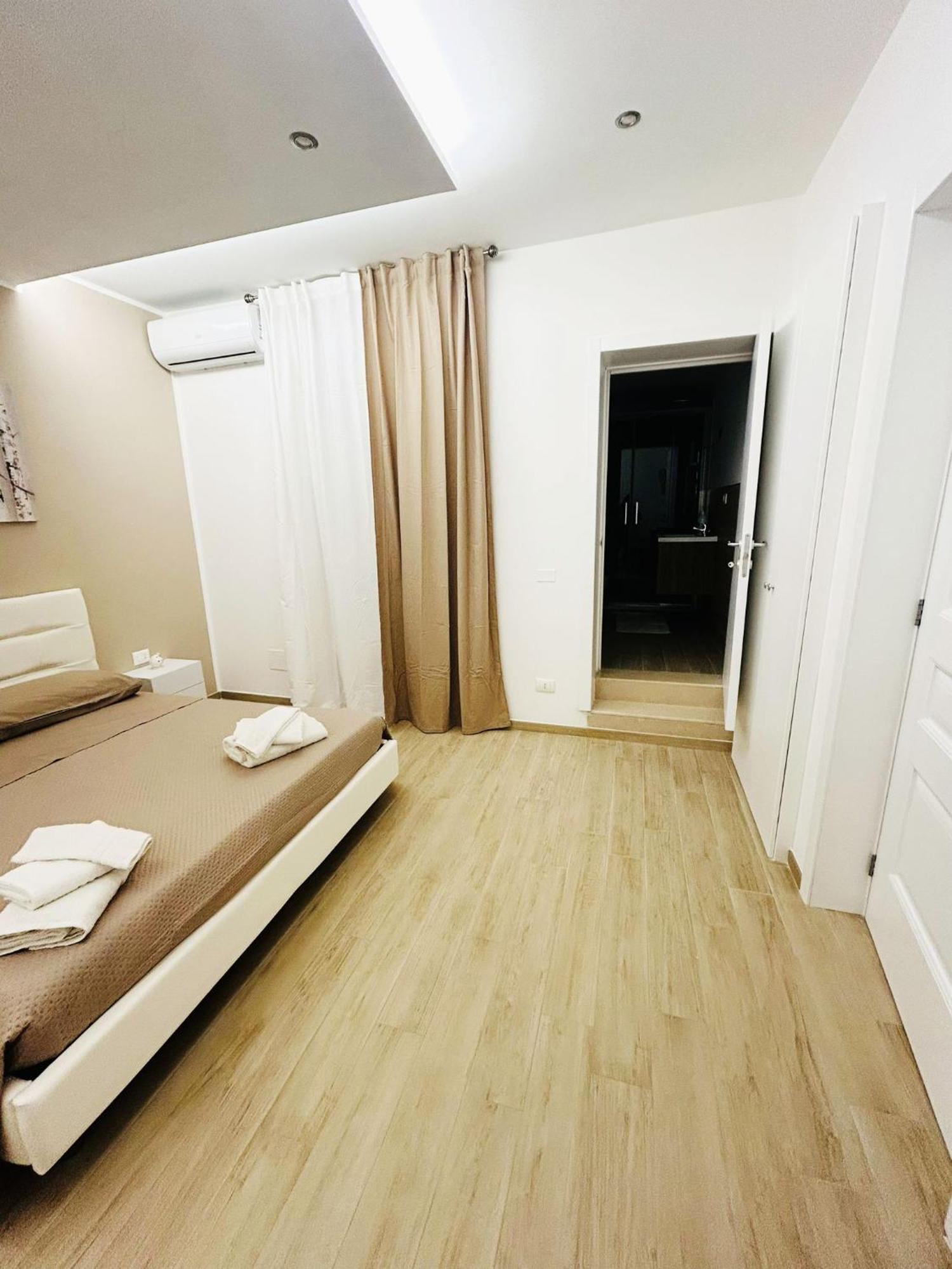 Bed E Suite Domar Μπρίντιζι Εξωτερικό φωτογραφία