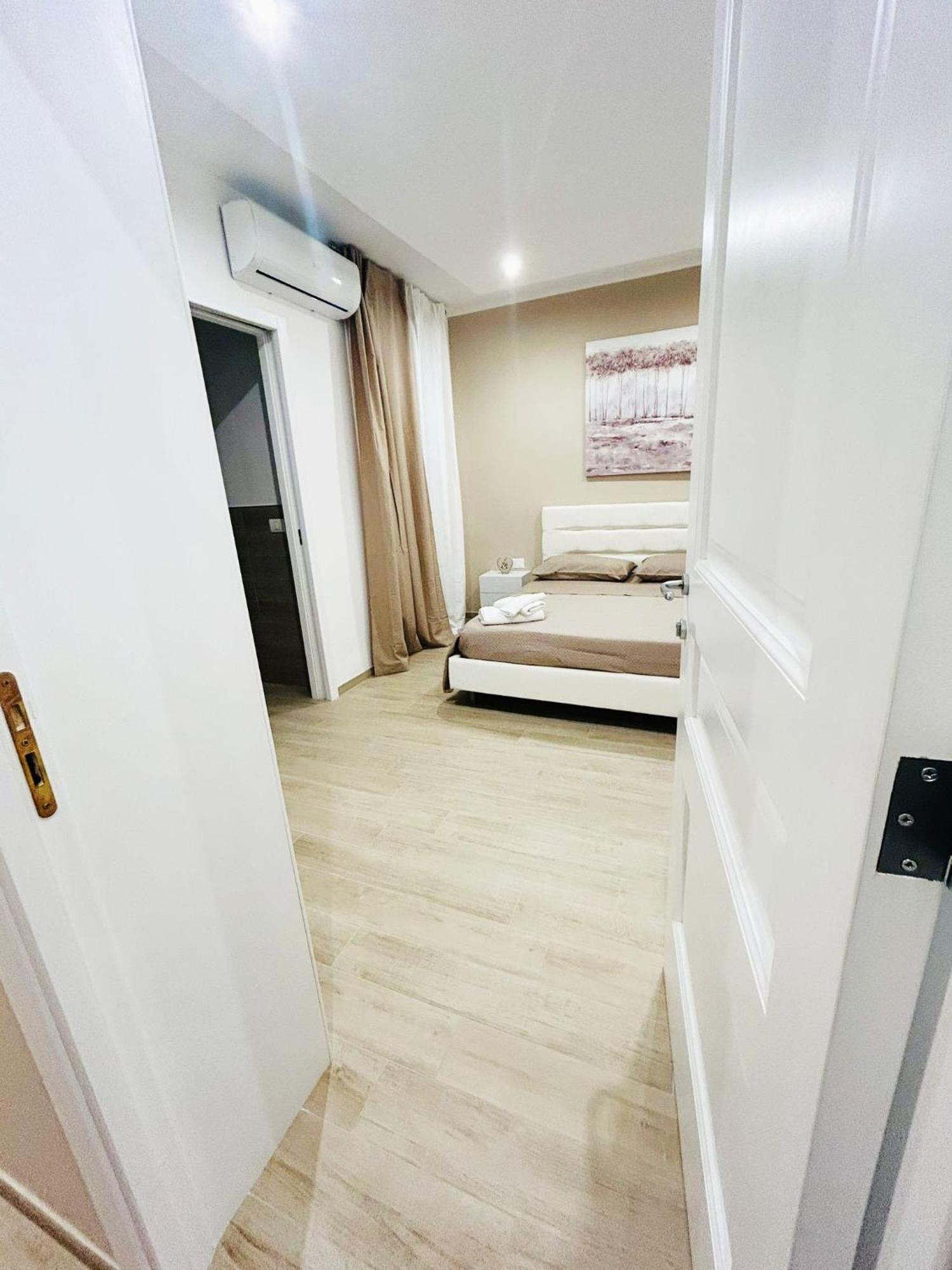 Bed E Suite Domar Μπρίντιζι Εξωτερικό φωτογραφία