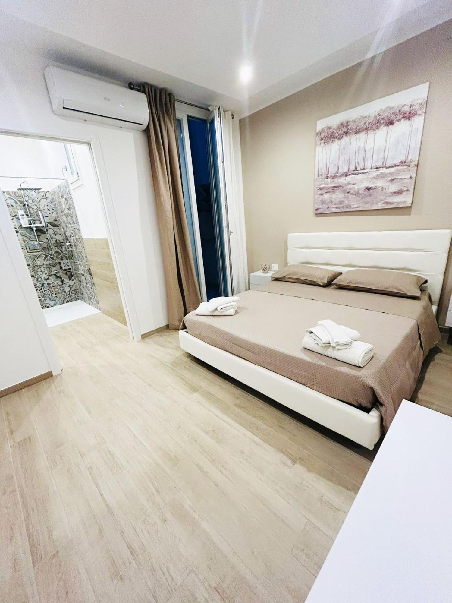 Bed E Suite Domar Μπρίντιζι Εξωτερικό φωτογραφία